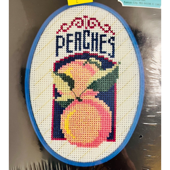Counted Cross Stitch Kits Lot of 2 Pears Peaches Fruit Frame Hoop New Sealed NOS - Picture 4 of 5